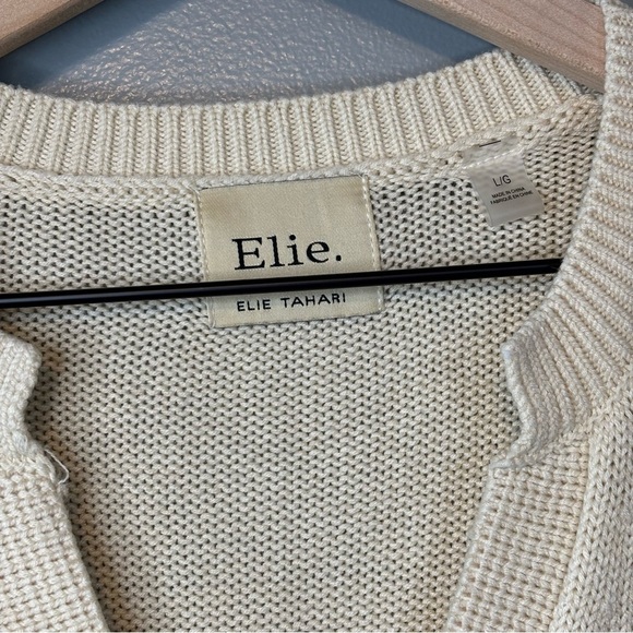 Elie Tahari Large Wool Blend V-Neck Knit Sweater Cream Ivory - Picture 4 of 5